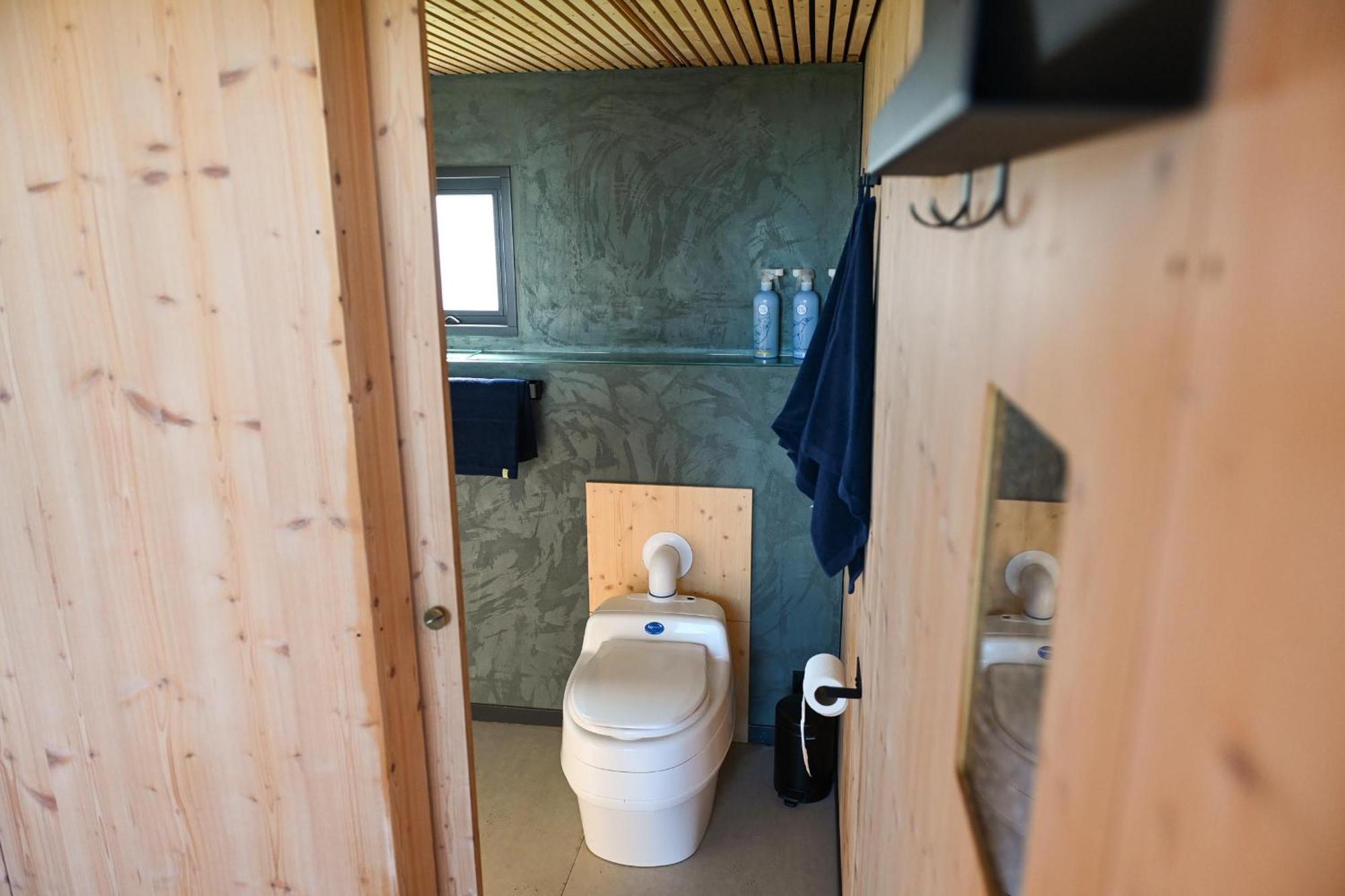 Tiny House Pioneer 18 Zur Meerseite - Green Tiny Village Harlesiel Carolinensiel Exterior foto